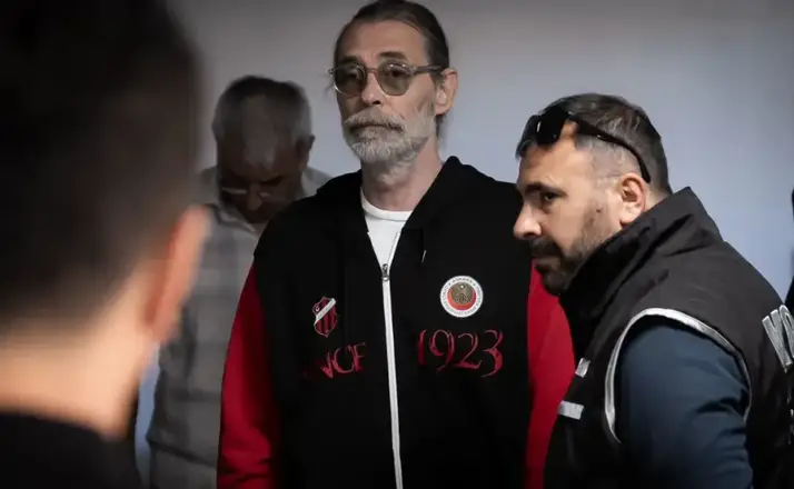 Etimesgut Belediyesi'ne operasyonda yeni gelişme. Erdal Beşikcioğlu dahil 44 kişi hakkında tutuklama talebi
