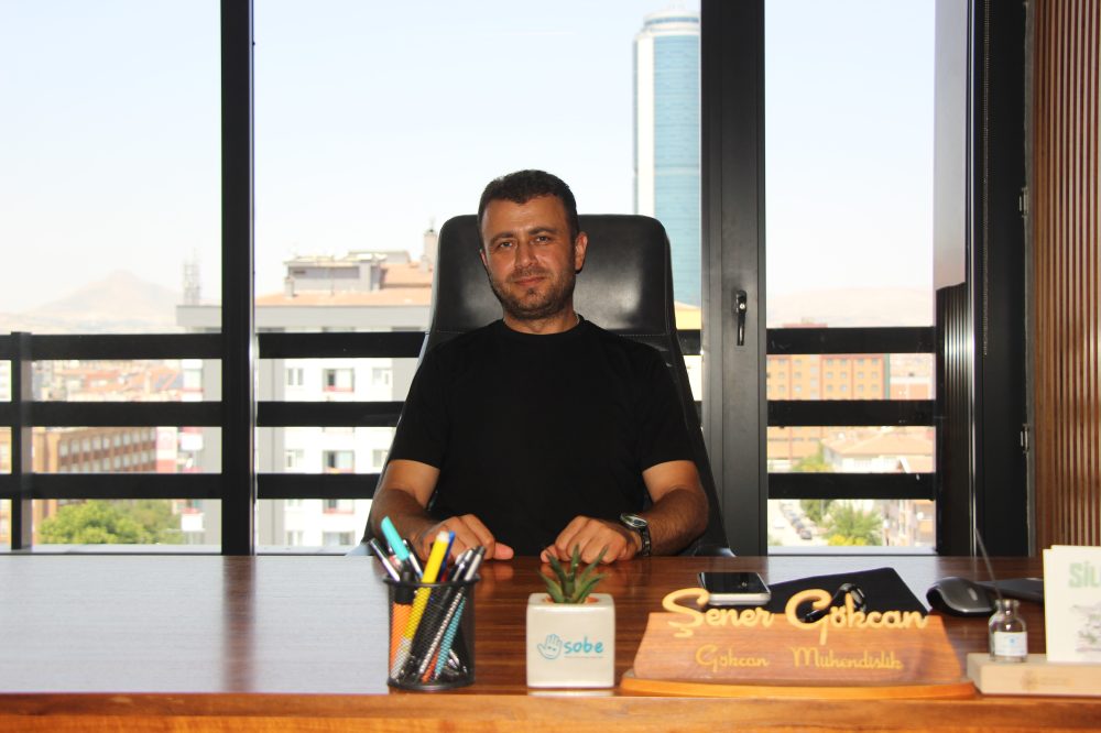 şener gökcan.JPG.jpeg